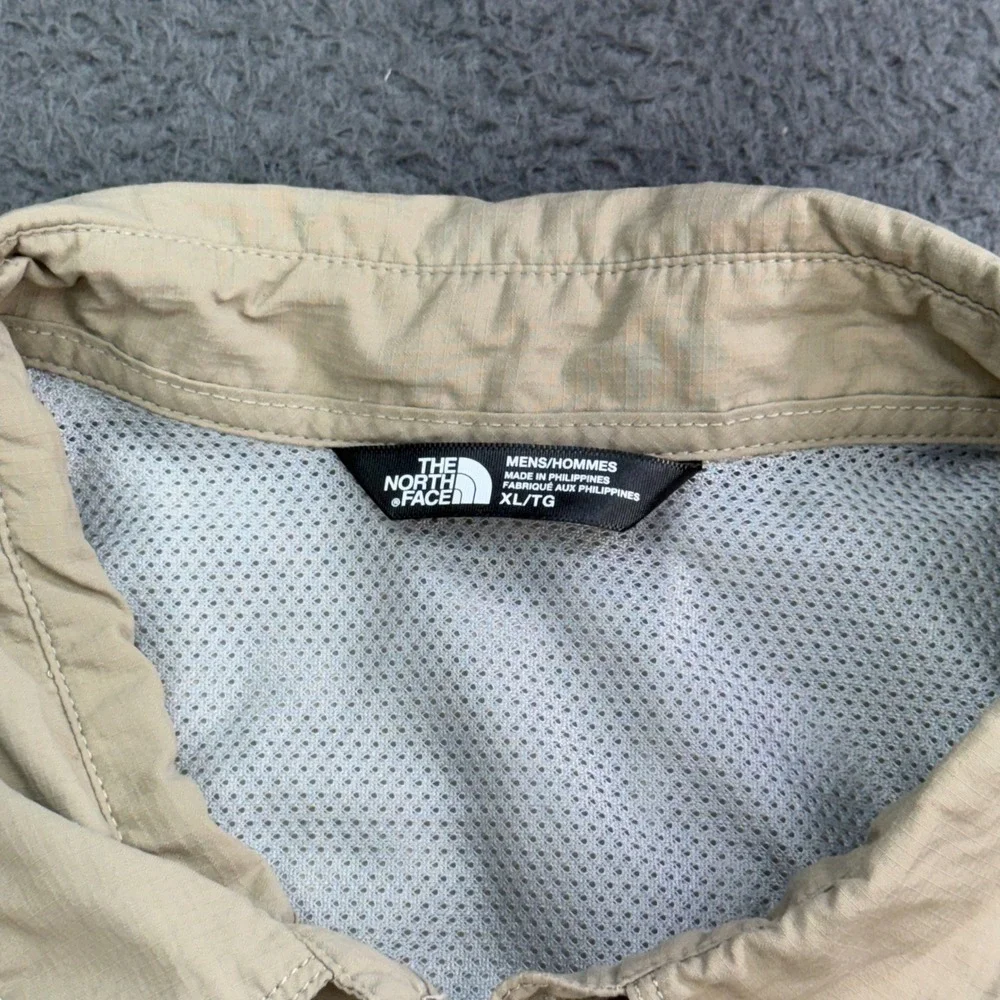 The North Face Button Up Shirt Mens XL Tan Short Sleeve Hiking‎ Ripstop Vent